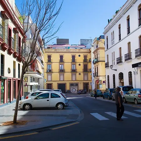 Puerta Del Arenal Ii Appartamento Siviglia